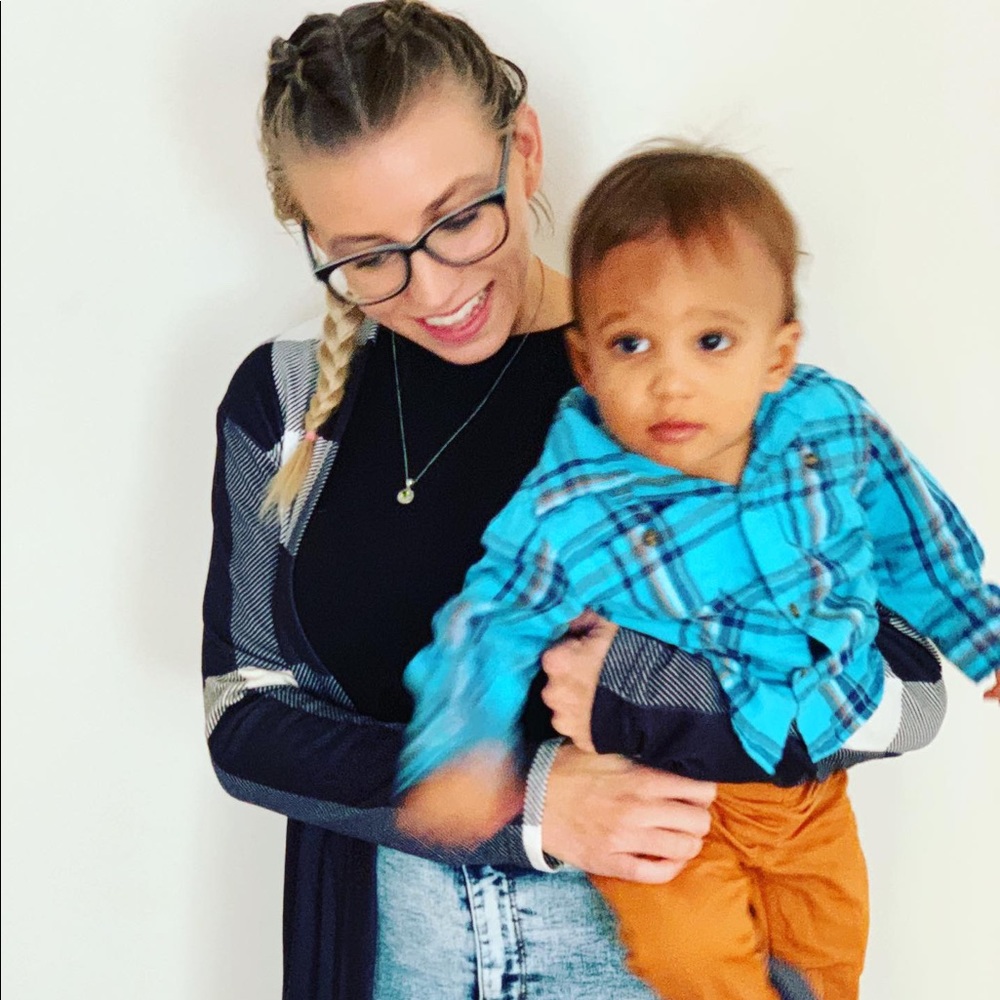 Meet your Posher, Marisa